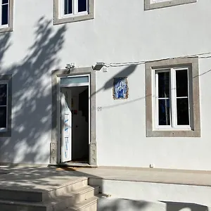 https://flower-vintage-chalet.hotels-lisbon-portugal.com