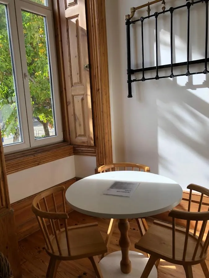Casa Da Praca By Purus Coimbra